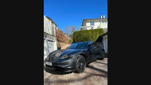 PORSCHE Taycan 4 4 Cross Turismo