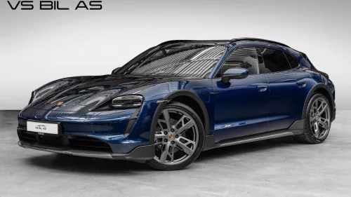 PORSCHE Taycan 4 CT PBP/18-veis/360/Pano/S.Chrono/SkinnLuft/Bose/Offroad