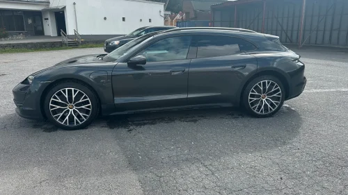 PORSCHE Taycan 4 4 Cross Turismo