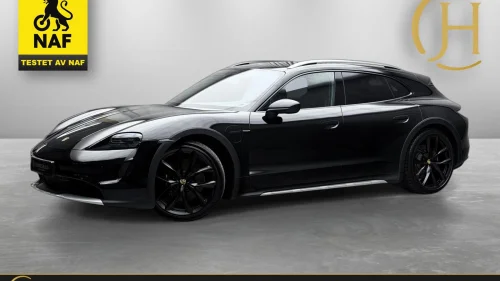 PORSCHE Taycan 4 18veis/S.Chrono/ACC/Luft/Bose/Pano/V-Pumpe/Carplay/S+V
