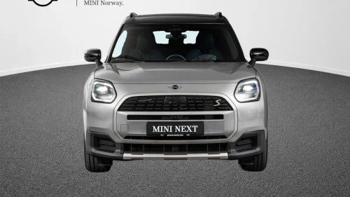 MINI Countryman SE ALL4 Favoured Trim Package XL + V-hjul