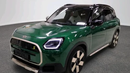 MINI Countryman SE ALL4 SE All4 Favoured Trim Package XL