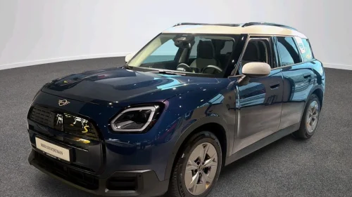 MINI Countryman SE ALL4 SE ALL4 Classic Trim Package M+