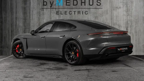 PORSCHE Taycan GTS RearAxle - LED Matrix - Pano - HeadUp - 21" - InnoDrive
