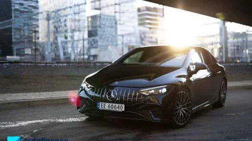 MERCEDES-BENZ AMG EQE 43 4MATIC 43AMG/4MATIC/NAF/Hyperscreen/Burmester/Pano/Skinn