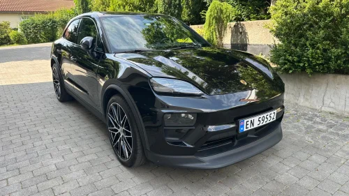 PORSCHE Macan 4S 22"RS/RearAxe/LED-Matrix/Krok/Pano/18-veis/Skinn/BOSE