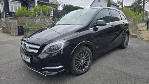 MERCEDES-BENZ B 250 e Electric Drive