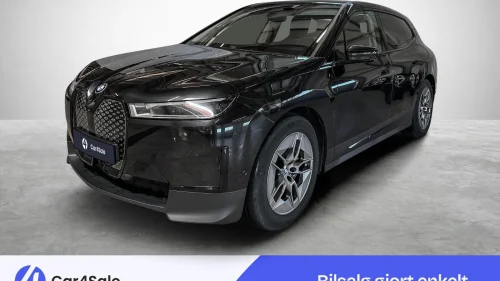 BMW iX xDrive40 xDrive40 / Skinn / Laser / Krok / ACC / 360Kam / S+V ++