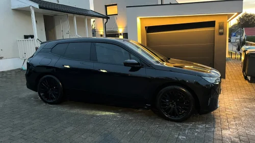 BMW iX xDrive40