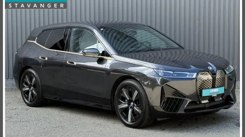 BMW iX xDrive40 xDrive40 Fully Charged + Sportspakke