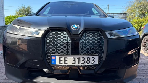 BMW iX xDrive40
