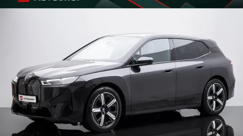 BMW iX xDrive40 xDrive40 FULLY SPORTSPAKKE LASER H&K PANO VINTER KROK