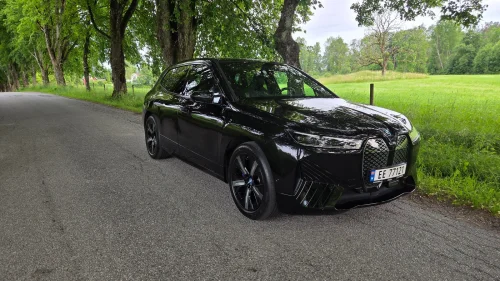 BMW iX xDrive40 xDrive40 Fully Ch/Sportspk/Pano/El.hengerf./Laser/360
