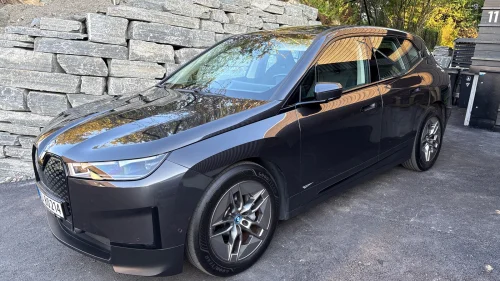 BMW iX xDrive40 xDrive40 Charged Plus