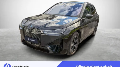 BMW iX xDrive50 xDrive50 / Skinn / B&W / Luft / Firehjulsstyring / Krok