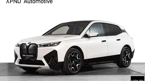BMW iX xDrive50 50 Sportspakke/22''/Kjøling i seter/Hengerfeste