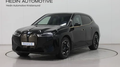 BMW iX xDrive50 xDrive50 Fully Charged /LUFT/4 HJULS STYRING/MULTISETER
