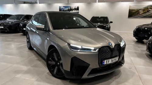 BMW iX xDrive50 xDrive50 //SoftClose/Panorama/Harman/Luftfjæringer/BSI