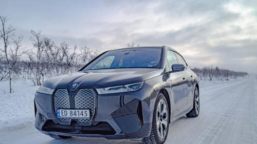 BMW iX xDrive50 Fully Charged/skinn/B&W/21"/h.feste/massasje/soft close
