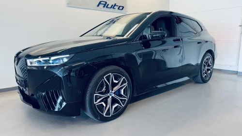 BMW iX xDrive50 XDRIVE50 FULLY CHARGED / BAK.STYRING / 7ÅR BSI!! / 22"