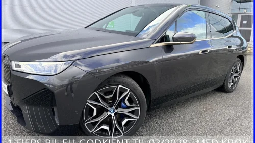 BMW iX xDrive50 IX 50 FULLY CHARGED SPORT PKG LUFT,LASERLYS,KROK,HUD ++