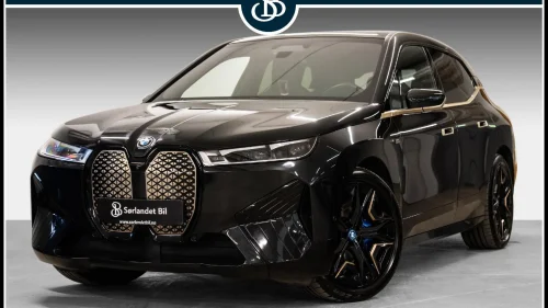 BMW iX M60 M60 / LAV KM! / BOWERS / SKY LOUNGE / AKTIV STYRING