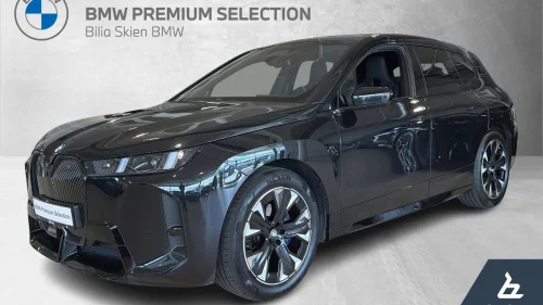 BMW iX xDrive60 Fully charged Krok panorama 360 21 Innovation
