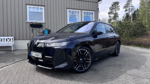 BMW iX M70 xDrive M70 xDrive Supercharged (K)