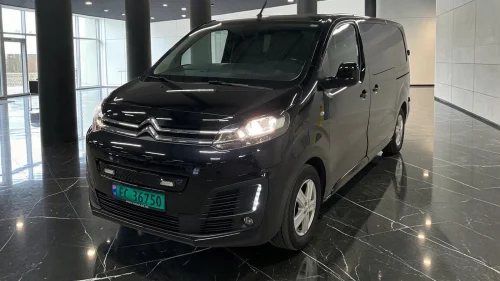 CITROEN JUMPY Proff L2 75 kWh 136hk++330wlpt+
