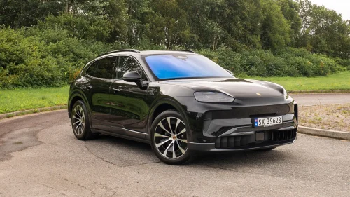 PORSCHE Cayenne Electric