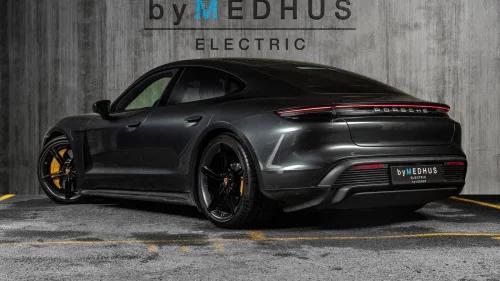PORSCHE Taycan Turbo S Turbo S 761HK PAW-2028