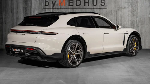 PORSCHE Taycan Turbo S