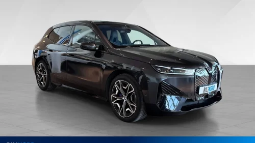 BMW iX xDrive40 xDrive40 Fully Charged/2.500kg hengervekt/360kam++