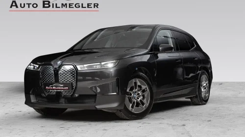 BMW iX xDrive40 40 X-DRIVE FULLY CHARGED / ACC HUD LASER 360 SKINN KROK
