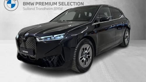 BMW iX xDrive40 XDRIVE40 /GARANTI/SKINN/KROK/H&K/ACC/LASER