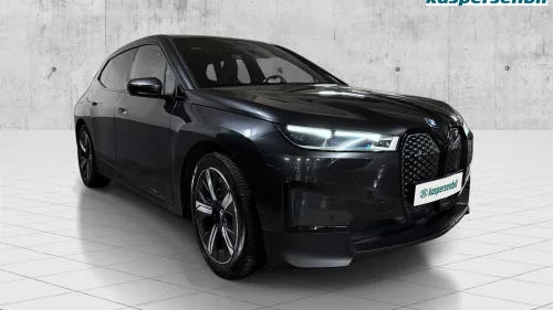 BMW iX xDrive40 XDRIVE40 FULLY CHARGED LASER PANO HENGERFESTE SKIBOKS++