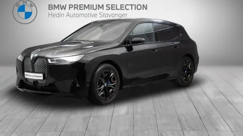 BMW iX xDrive40 xDrive40 Fully Charged Skinn 22"Hjul El Krok Sport H&K