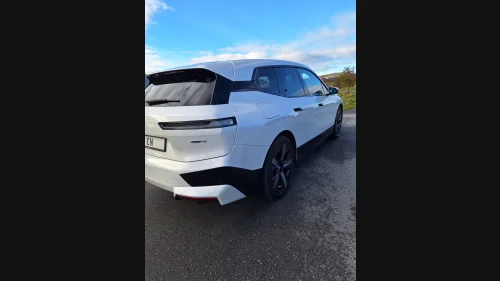 BMW iX xDrive40 Fully Charged Sport/ Laser/ Lakkforsegling/ Norsk/ S+V