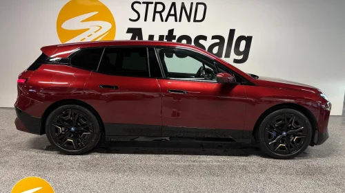 BMW iX xDrive40 xDrive40 Fully Charged BSI-29 Sportspakke Harman/Kardon