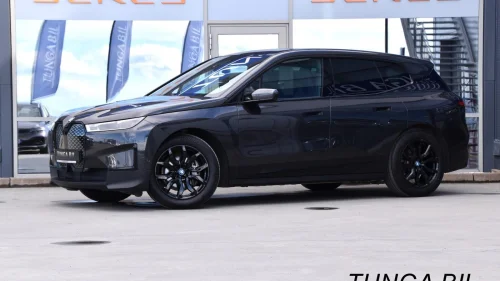 BMW iX xDrive40 xDrive40 Charged Edition, Laserlys, Sky | Kr 3990,-/mnd