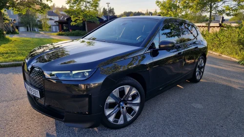 BMW iX xDrive40 xDrive40 Fully Charged