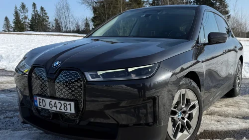 BMW iX xDrive40 BMW iX xDrive40