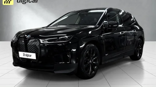 BMW iX xDrive40 xDrive40 / Hengerfeste / Carplay / Laserlys / EU-2028