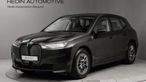 BMW iX xDrive40 xDrive40/Harman/Shadowline/Krok