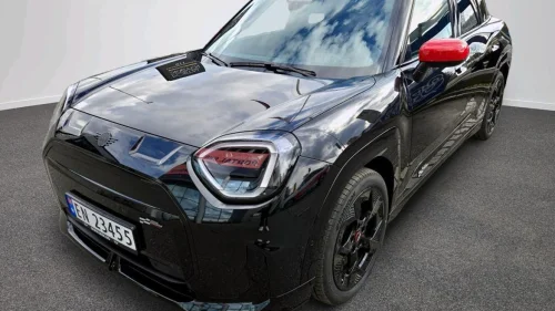 MINI Aceman SE JCW Trim, Package M