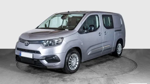 TOYOTA Proace City Electric Electric 50 KWh L2 Comfort Lang // Hengerfeste