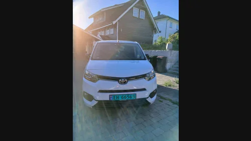 TOYOTA Proace City Electric Electric 50 kWt Comf. Fleet Colour L1