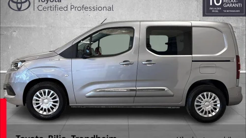 TOYOTA Proace City Electric (L1) 2 skyvedører (50kWt) Comfort Plus sideh bakdør