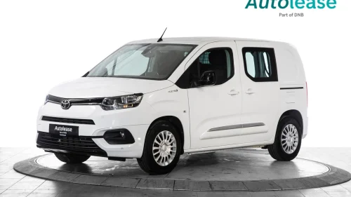 TOYOTA Proace City Electric Electric 50 kWt Comfort L1, El klima Cruise Parkse,