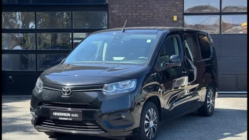 TOYOTA Proace City Electric Electric Comfort L2 269WLTP 3-seter/ DAB+/ CarPlay+